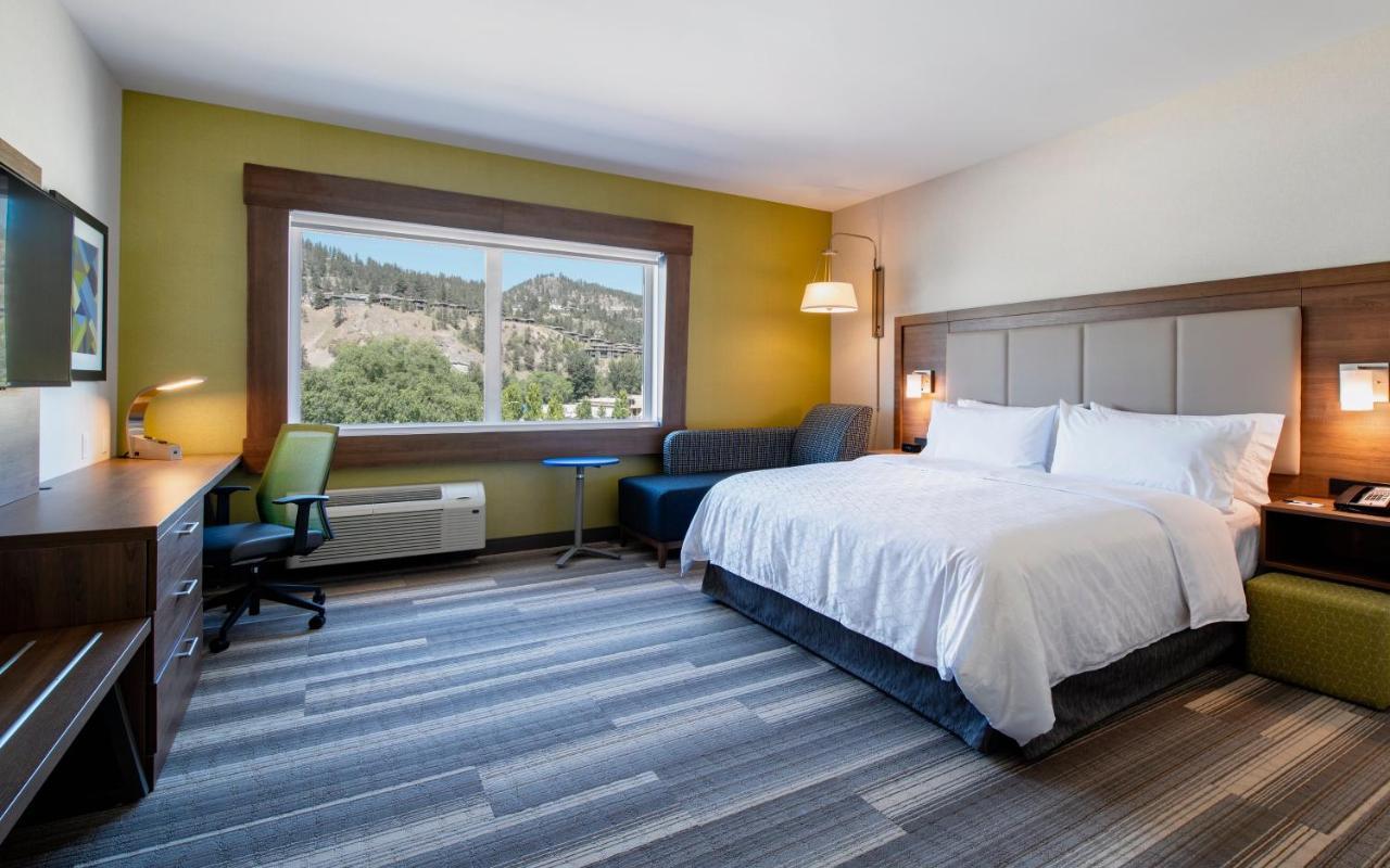 Holiday Inn Express & Suites Kelowna - East By Ihg Exterior photo
