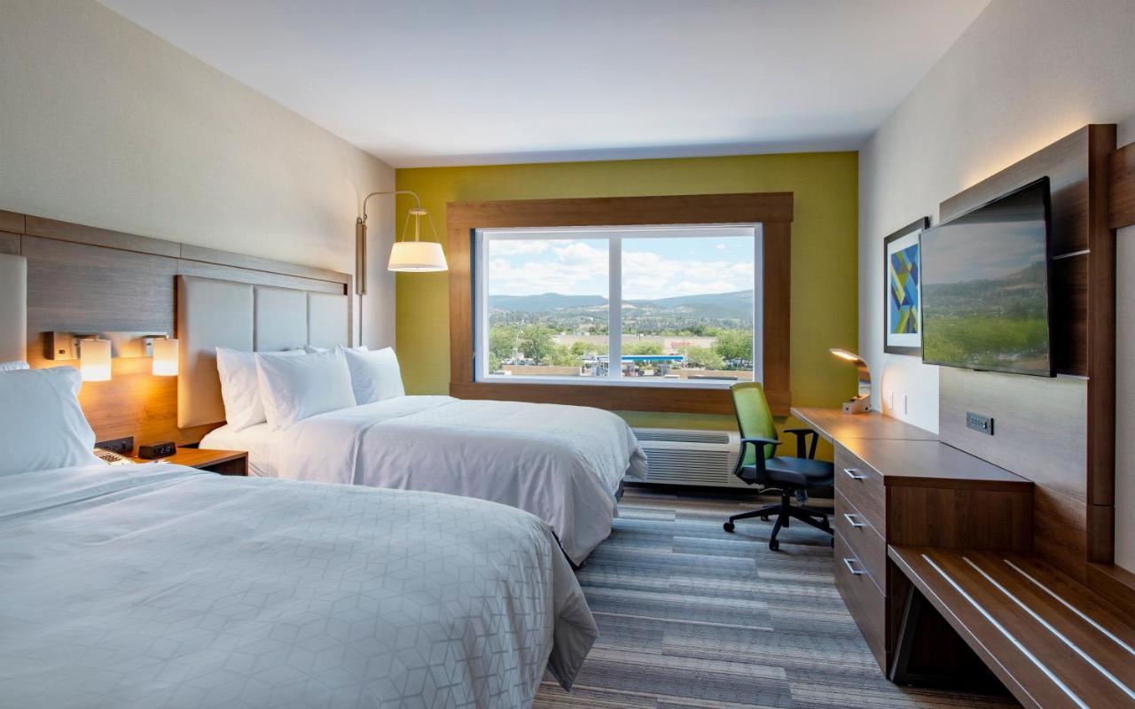 Holiday Inn Express & Suites Kelowna - East By Ihg Exterior photo